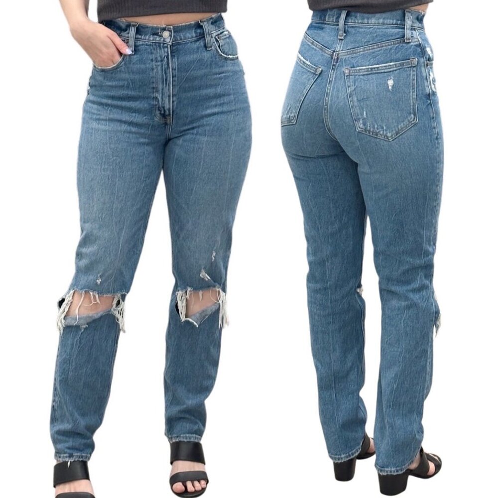 Abercrombie & Fitch The ‘90s Straight Ultra High Rise Jeans in Medium Distressed